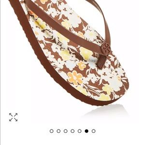 Tory Burch Soho Walnut